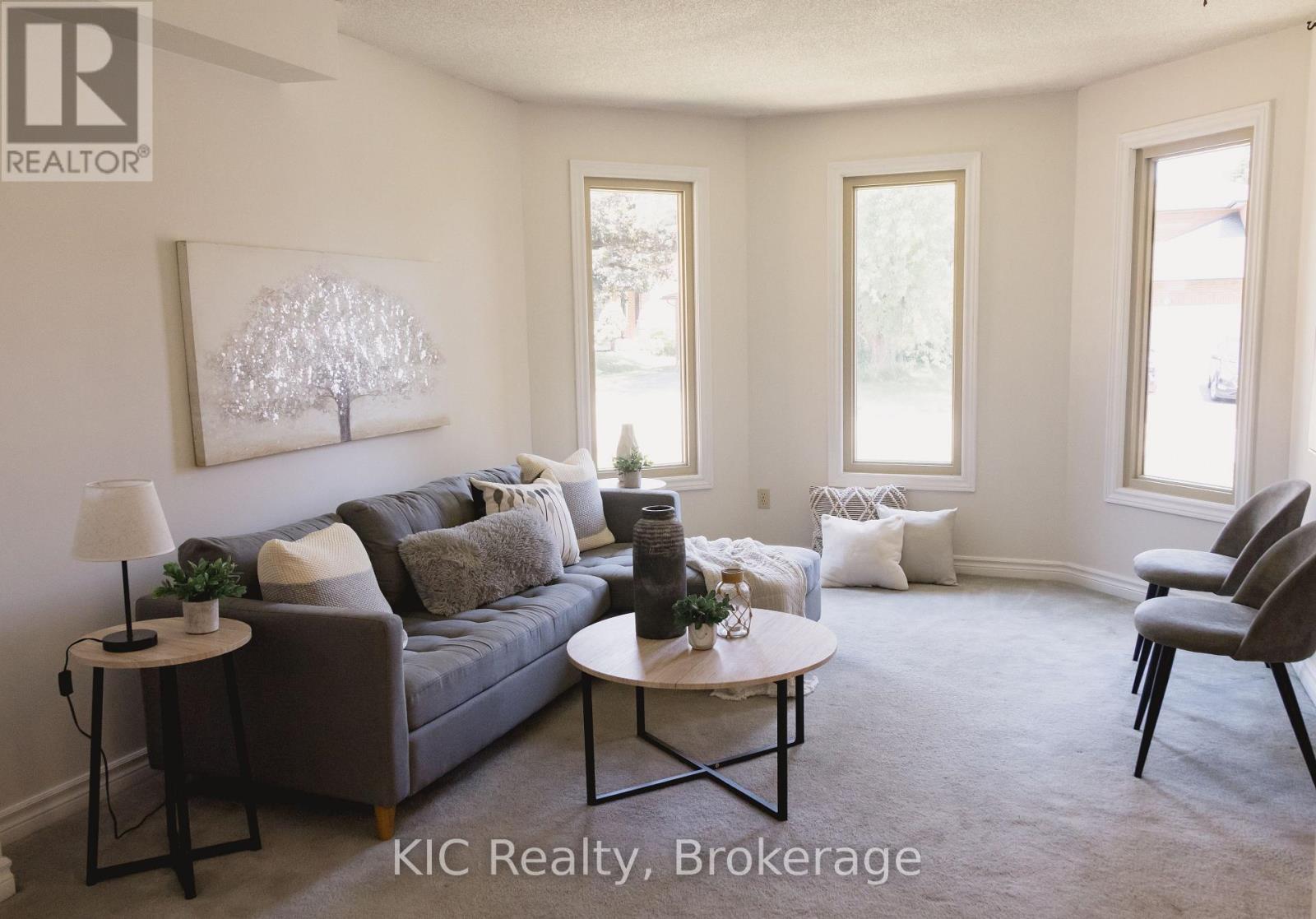 1013 BOOTH STREET - Image 2