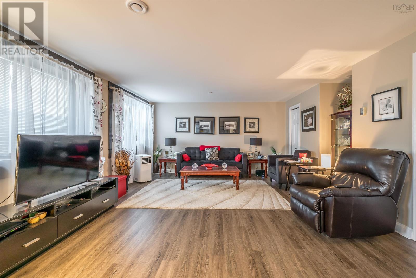790 King Street - 16