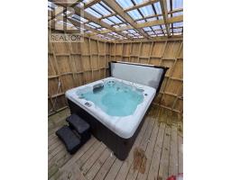 63 Laurentian Avenue thumbnail 30