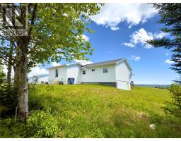 80 Farm Road thumbnail 3