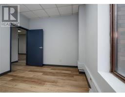 136 Crosbie Road thumbnail 19