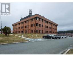 136 Crosbie Road thumbnail 39