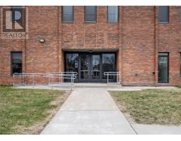 136 Crosbie Road thumbnail 40