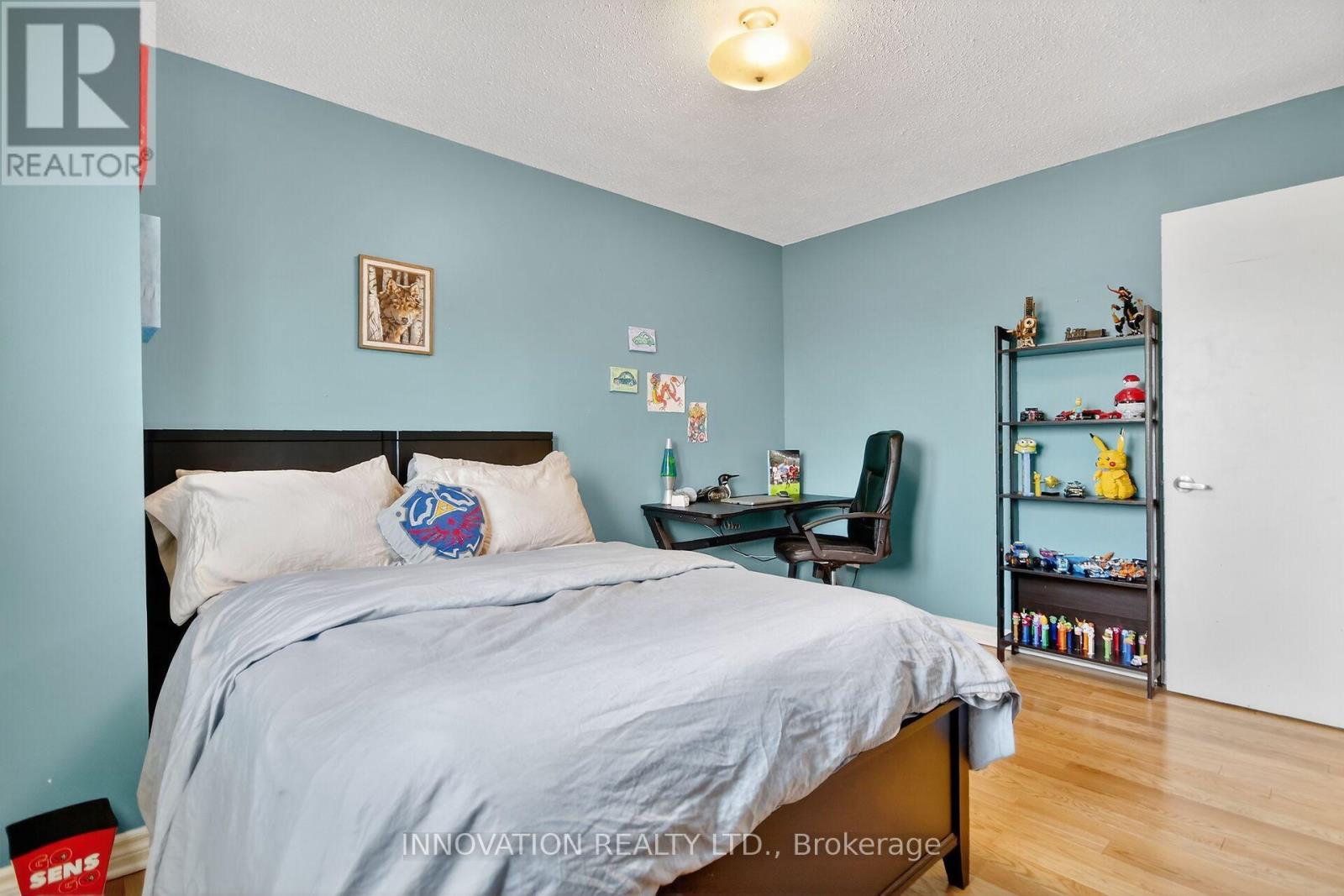 1773 BELLMANOR COURT - 22