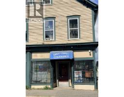 71 Stanley Street, photo 3