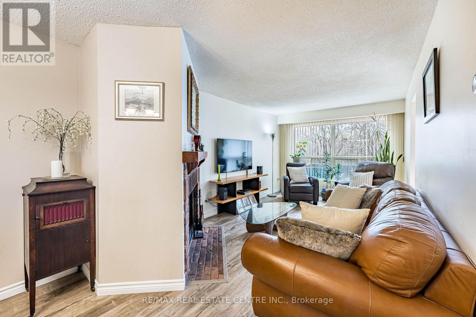 72 MALABAR CRESCENT - 11