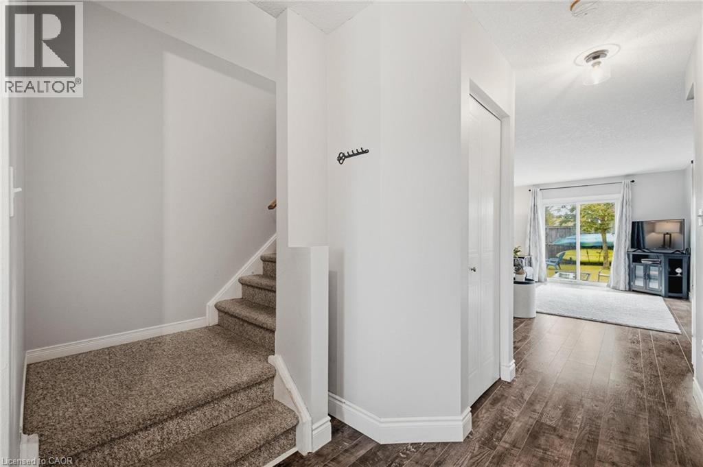 31 PARKSIDE Street - 13