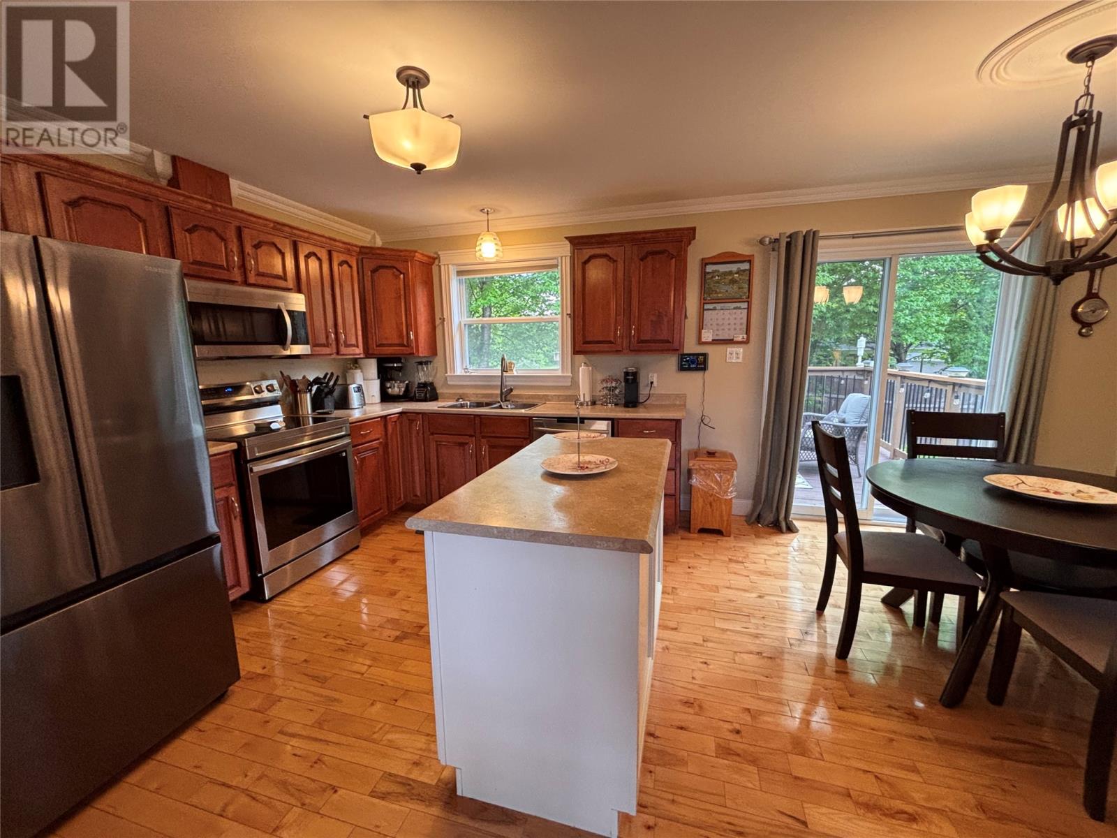 5 Oakes Road - 13