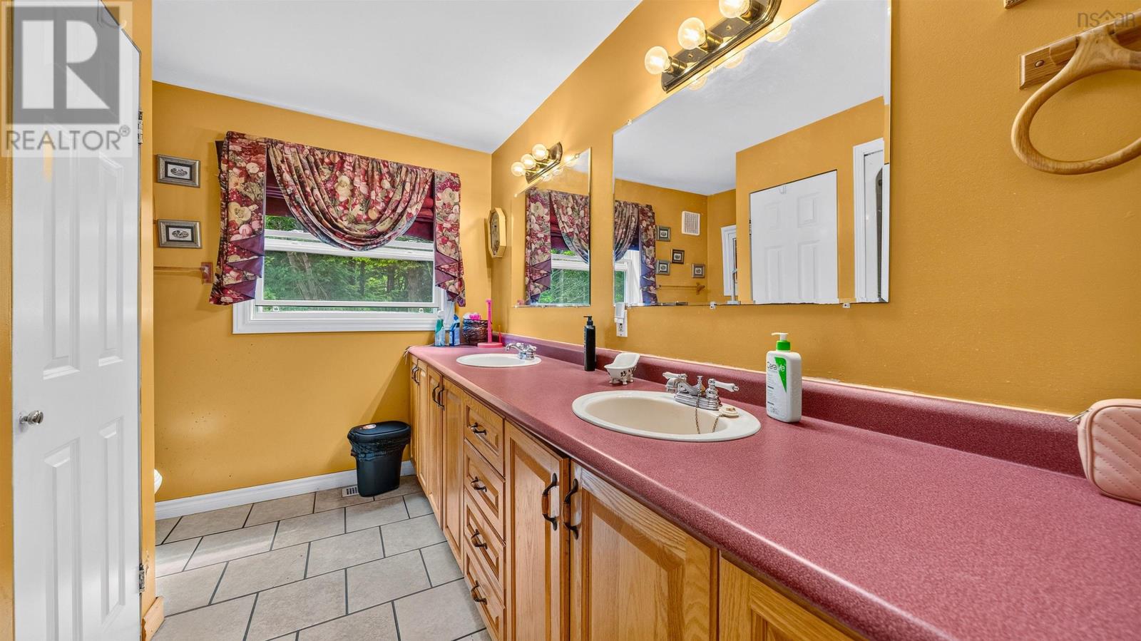 70 Station Road - 25