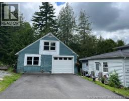 440 Woolastook Drive, photo 3