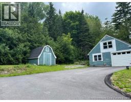 440 Woolastook Drive, photo 4
