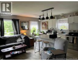 440 Woolastook Drive, photo 9