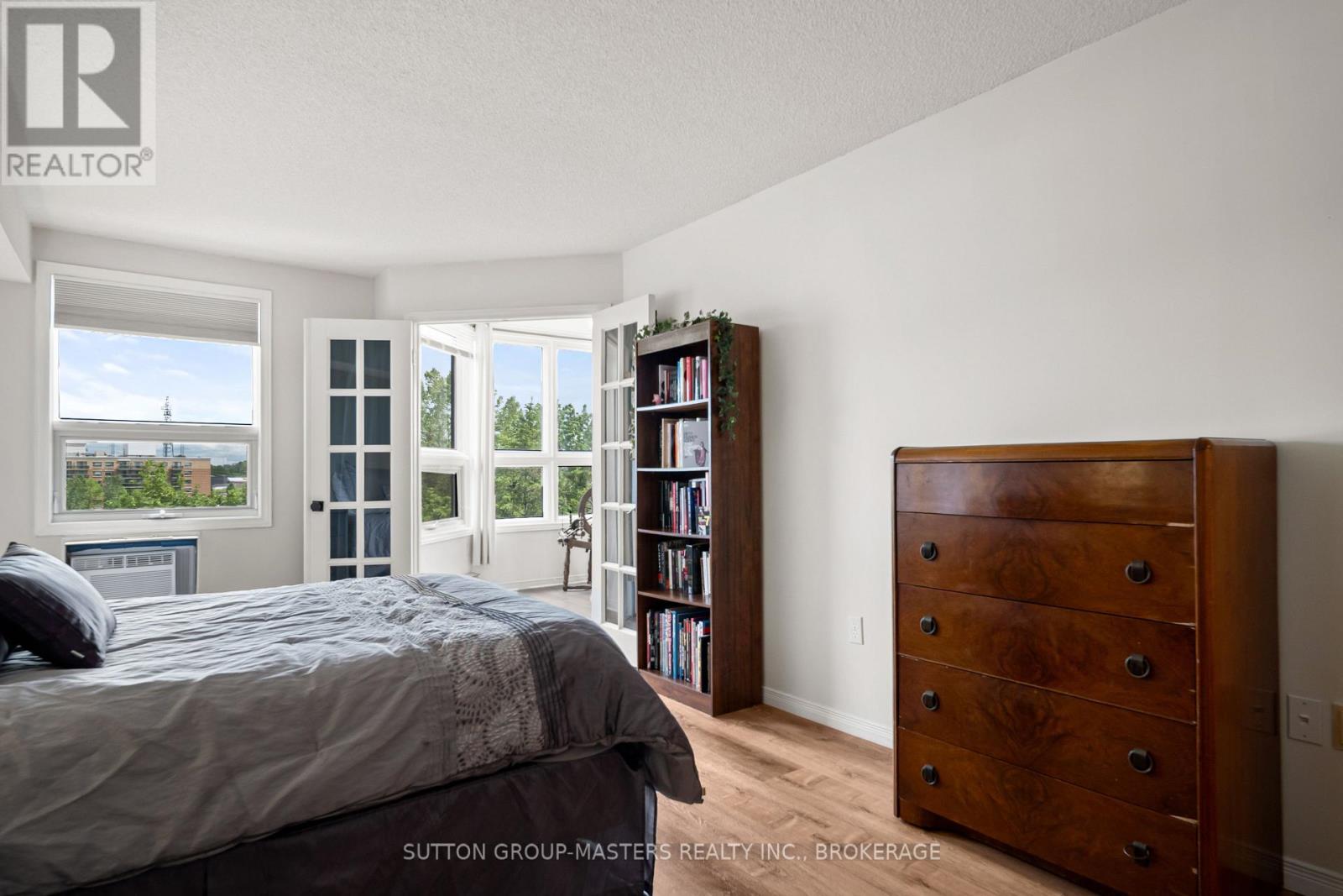 #611 675 DAVIS DRIVE - 15