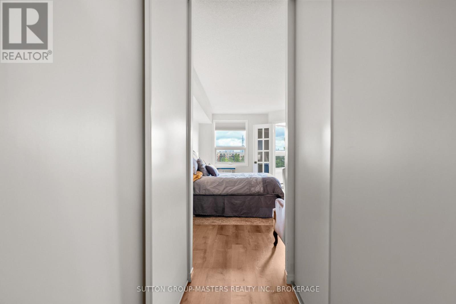#611 675 DAVIS DRIVE - 17