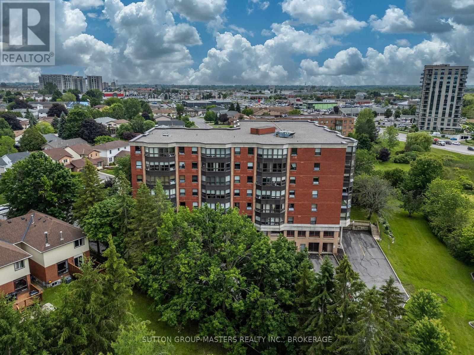 #611 675 DAVIS DRIVE - 26