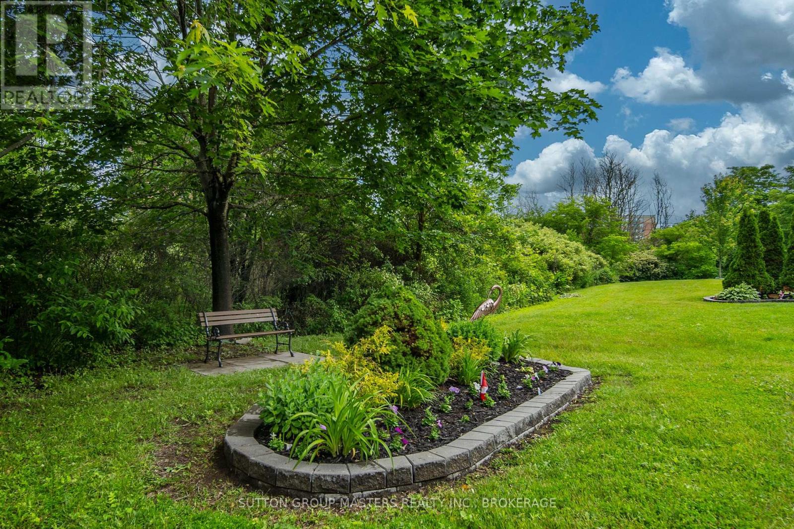 #611 675 DAVIS DRIVE - 28