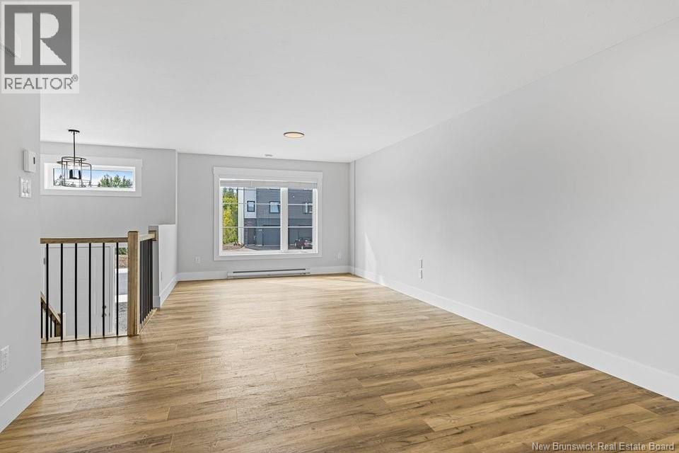 473-479 Maplehurst Drive - 4