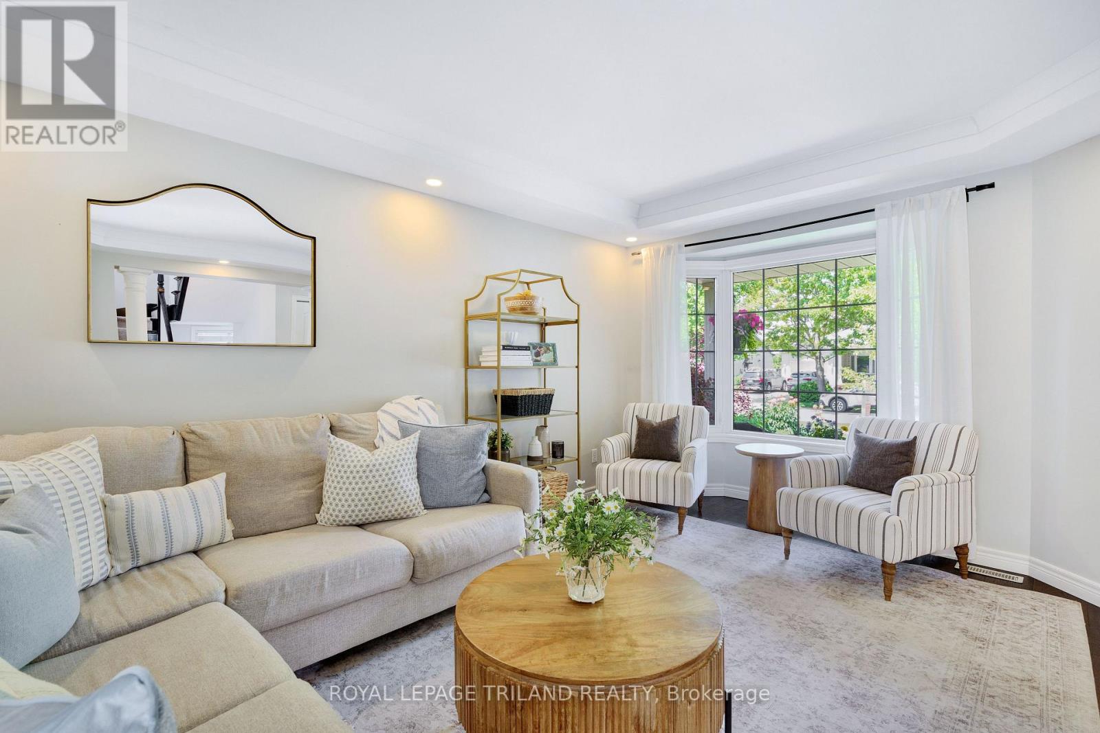 18 SIFTON DRIVE - 8