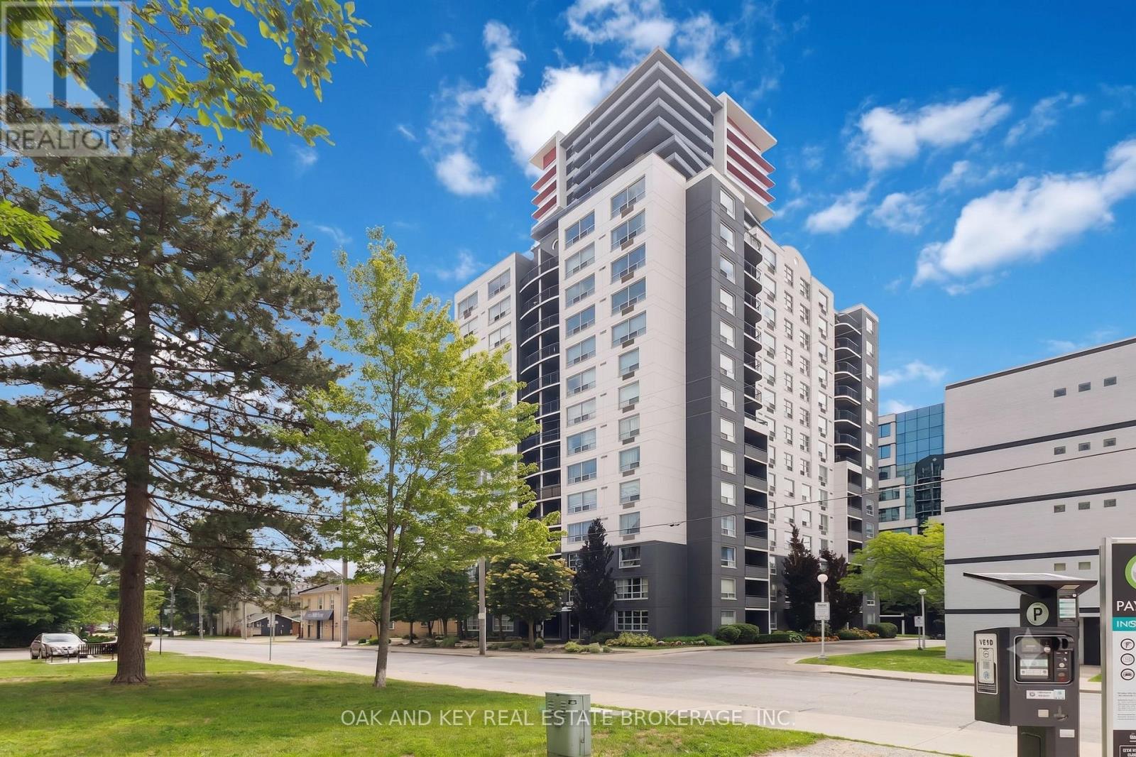 #804 155 KENT STREET - 1