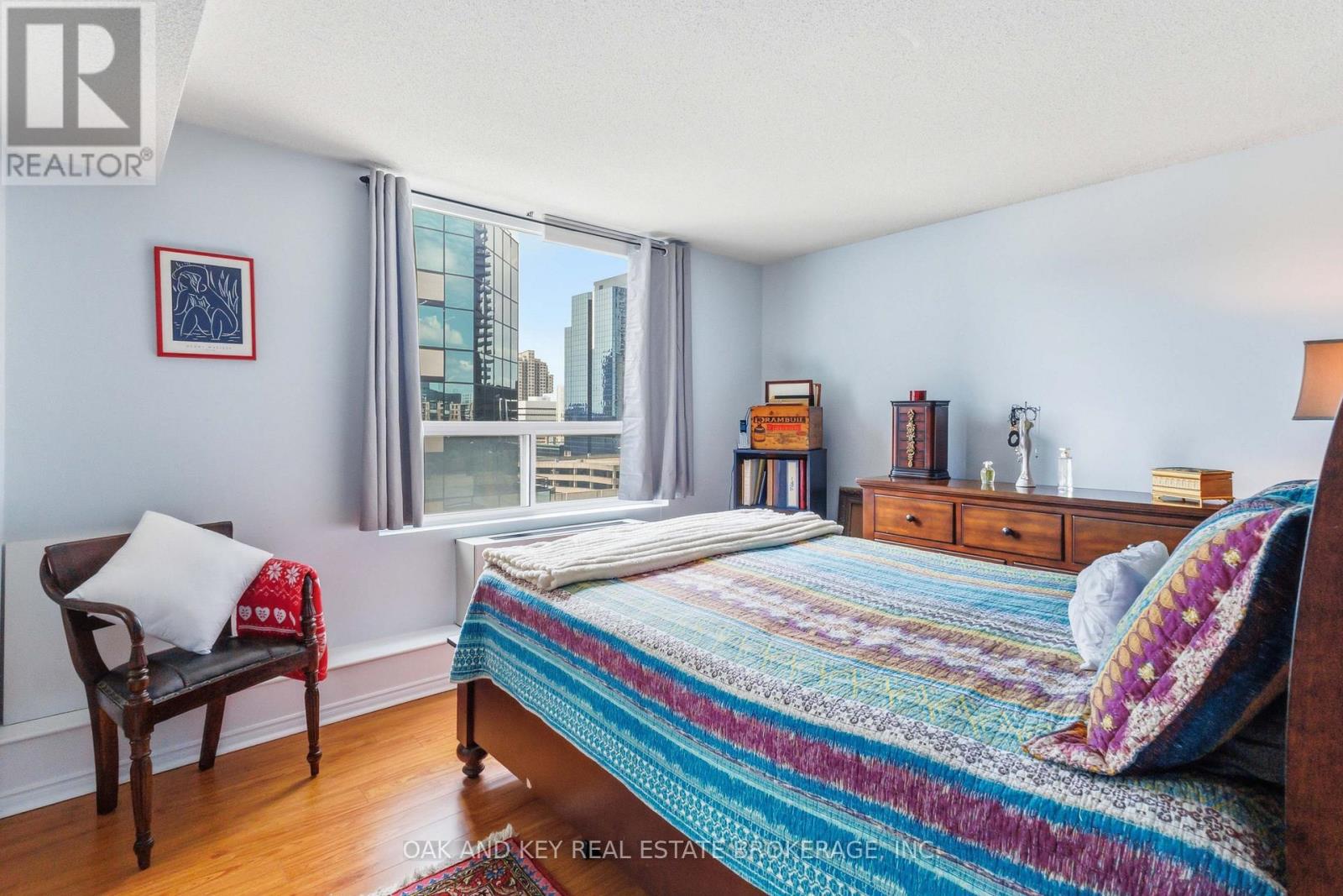 #804 155 KENT STREET - 21
