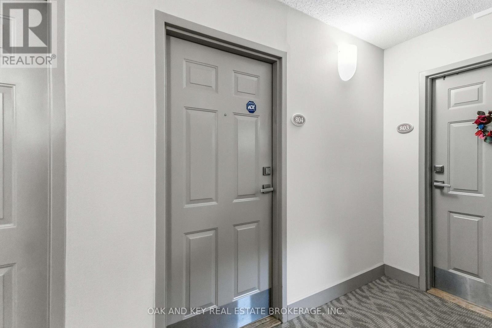 #804 155 KENT STREET - 5