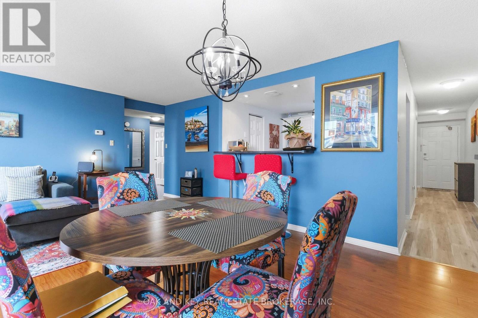 #804 155 KENT STREET - 8