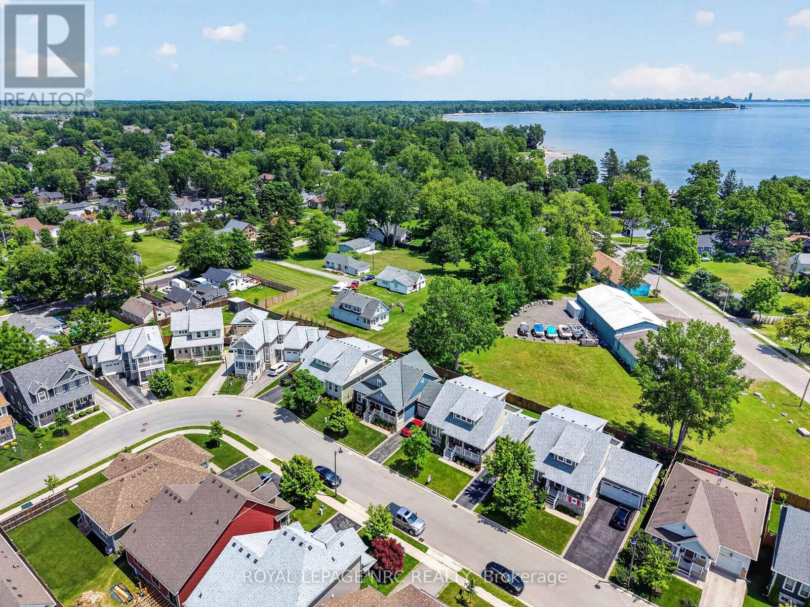 3806 RYAN AVENUE - 45
