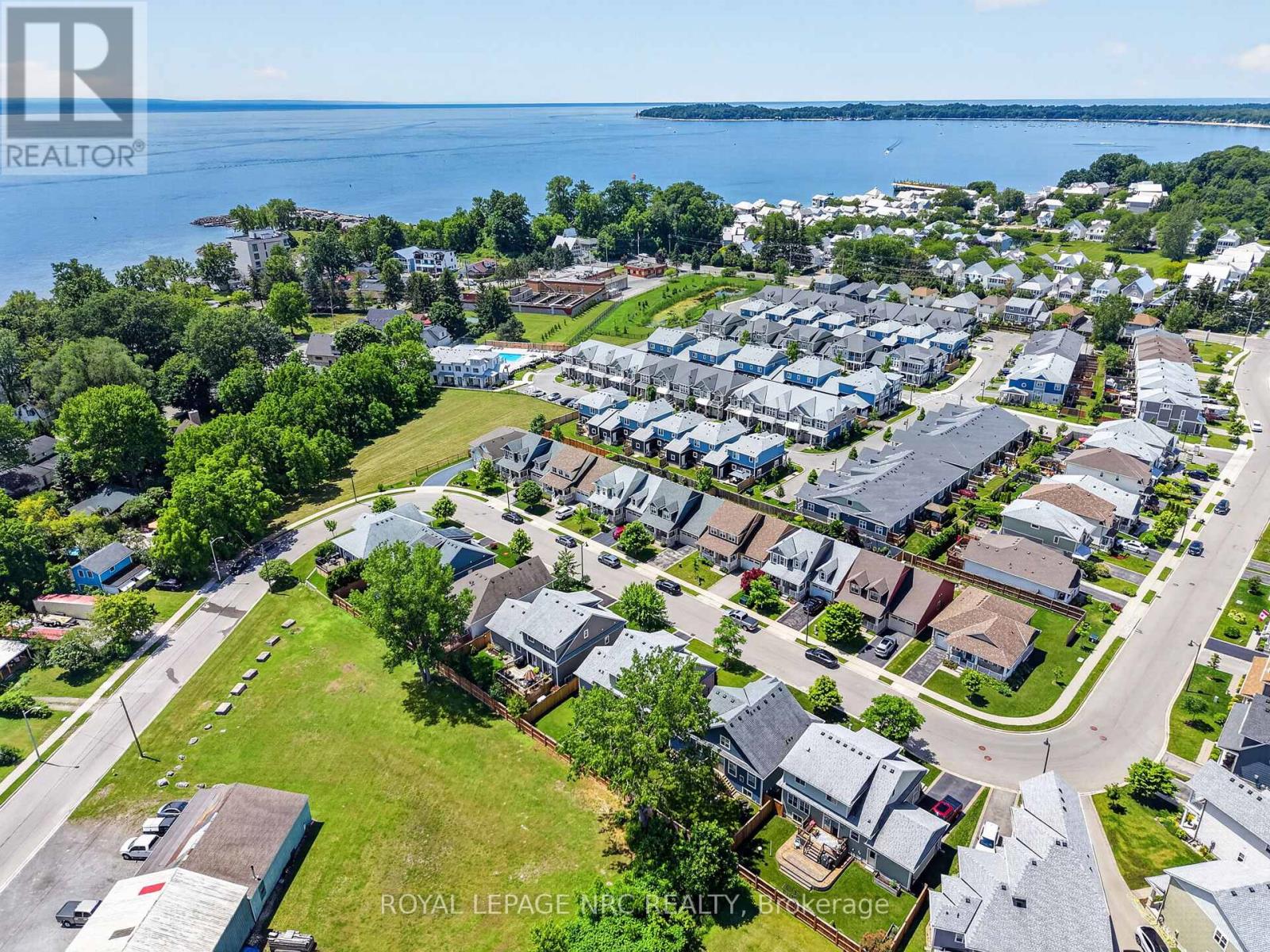 3806 RYAN AVENUE - 47