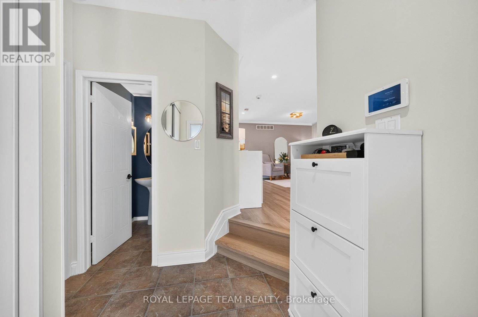 3 Bed, 4 Bath House for Sale in Ottawa – 191 WINDHURST DRIVE, Ottawa – MLS# X13499660 - Image 10