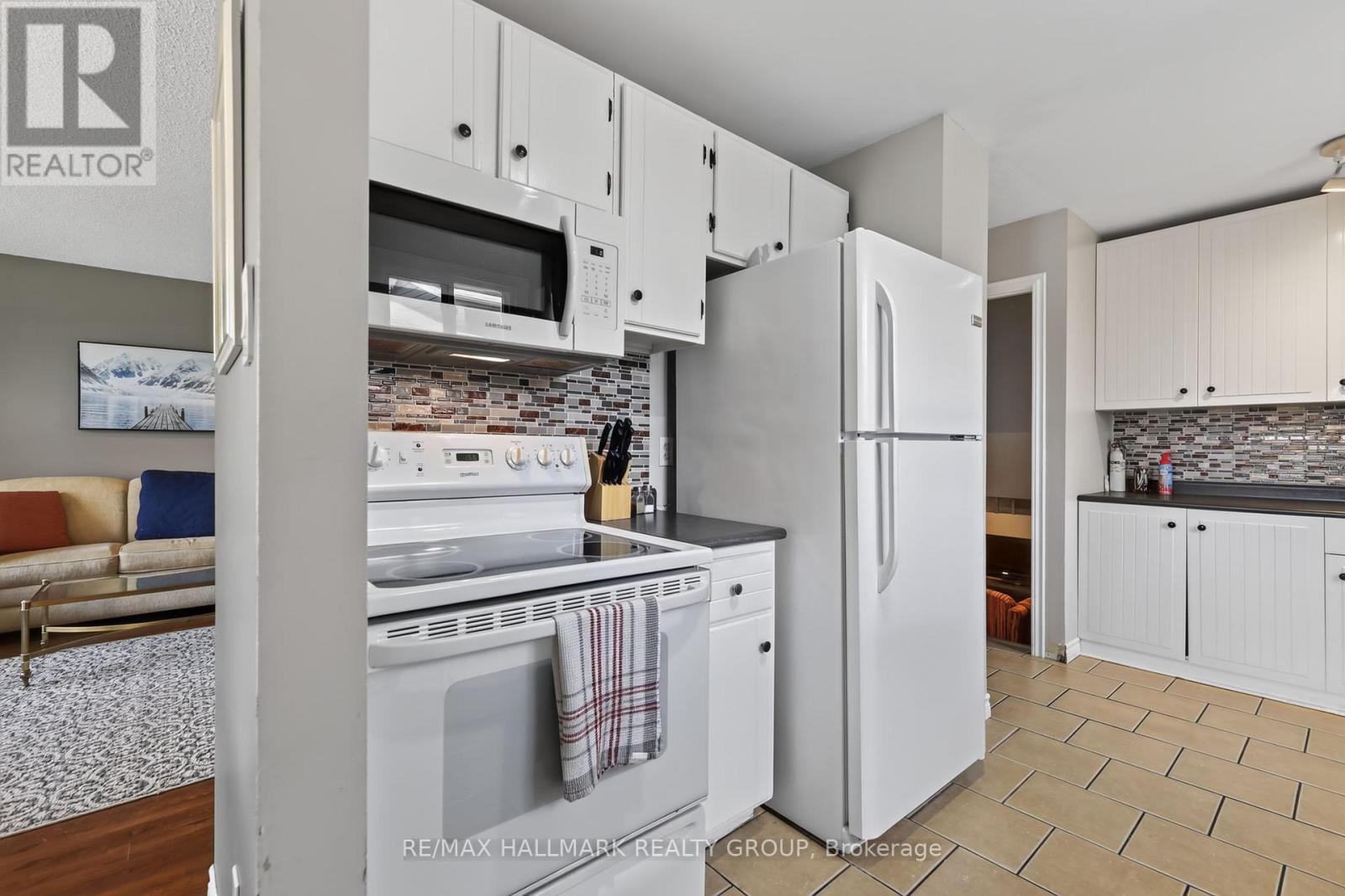 460 PATTIE DRIVE - 11
