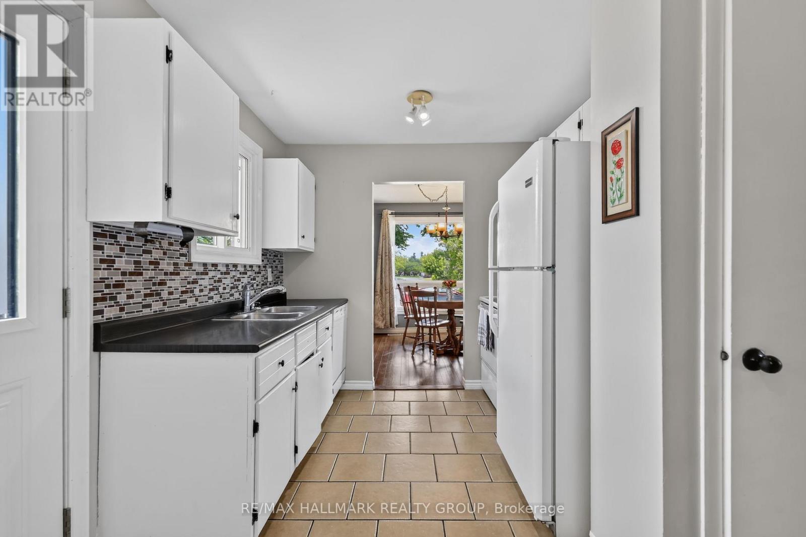 460 PATTIE DRIVE - 12