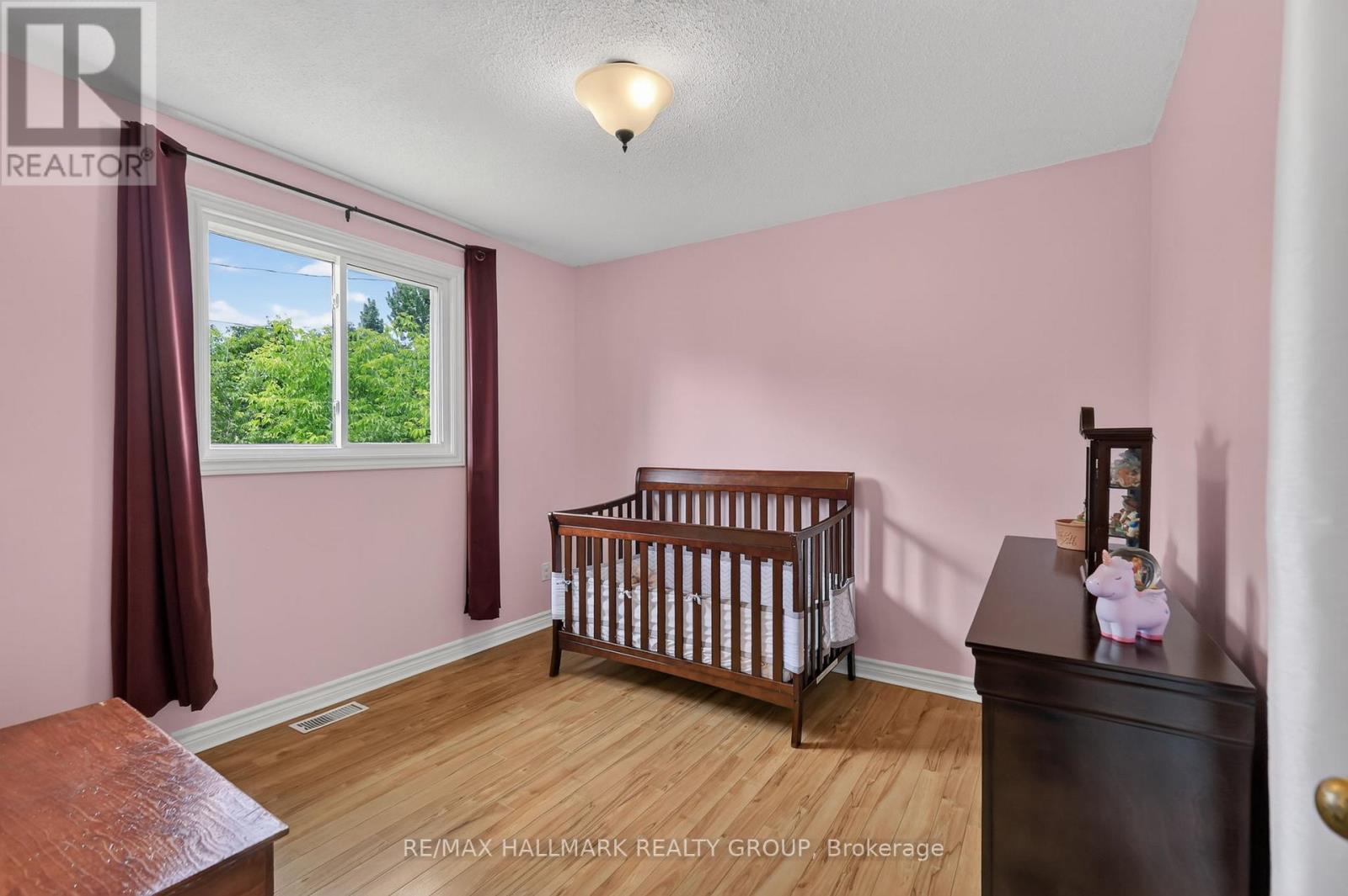 460 PATTIE DRIVE - 17