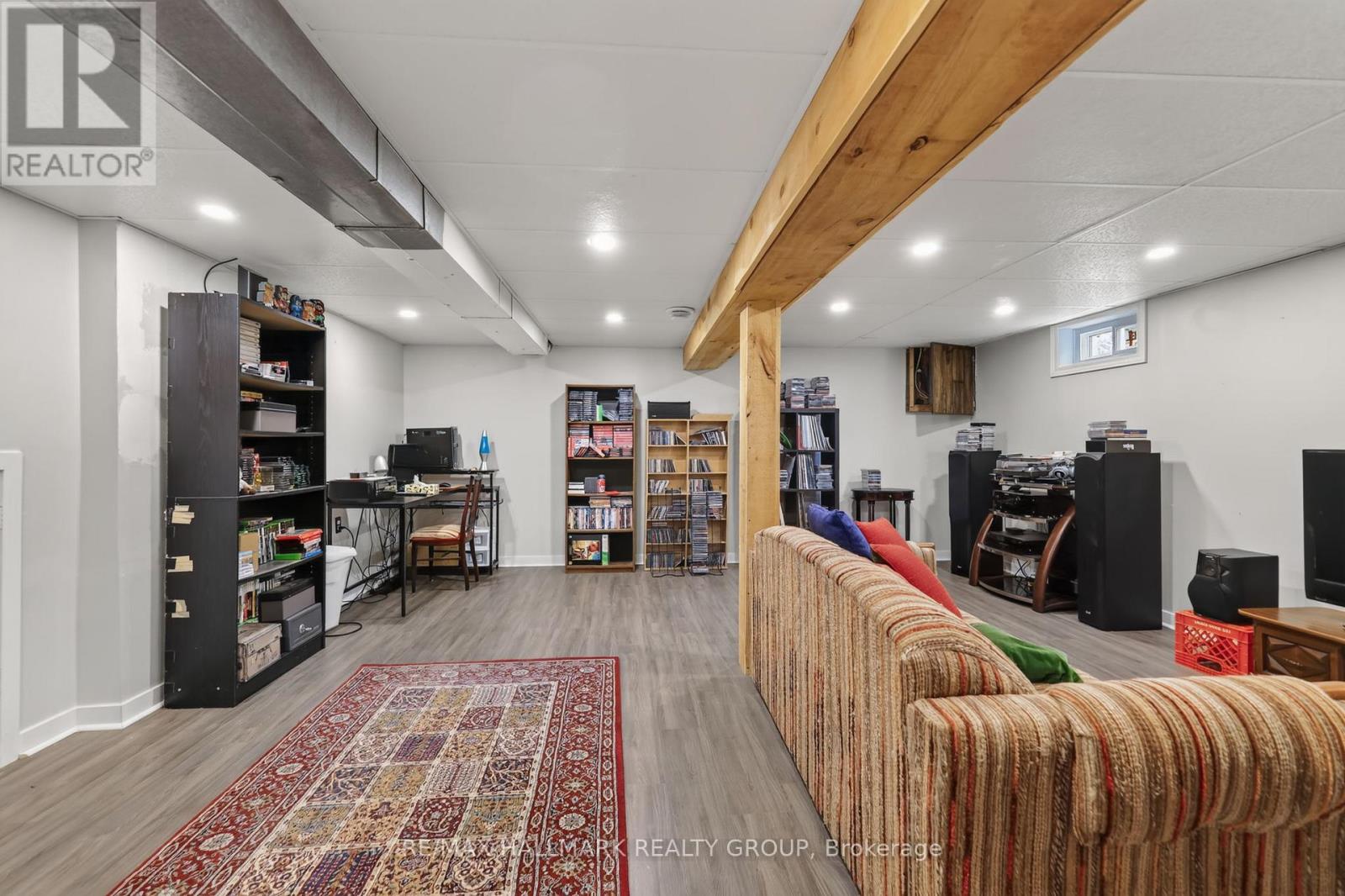 460 PATTIE DRIVE - 22