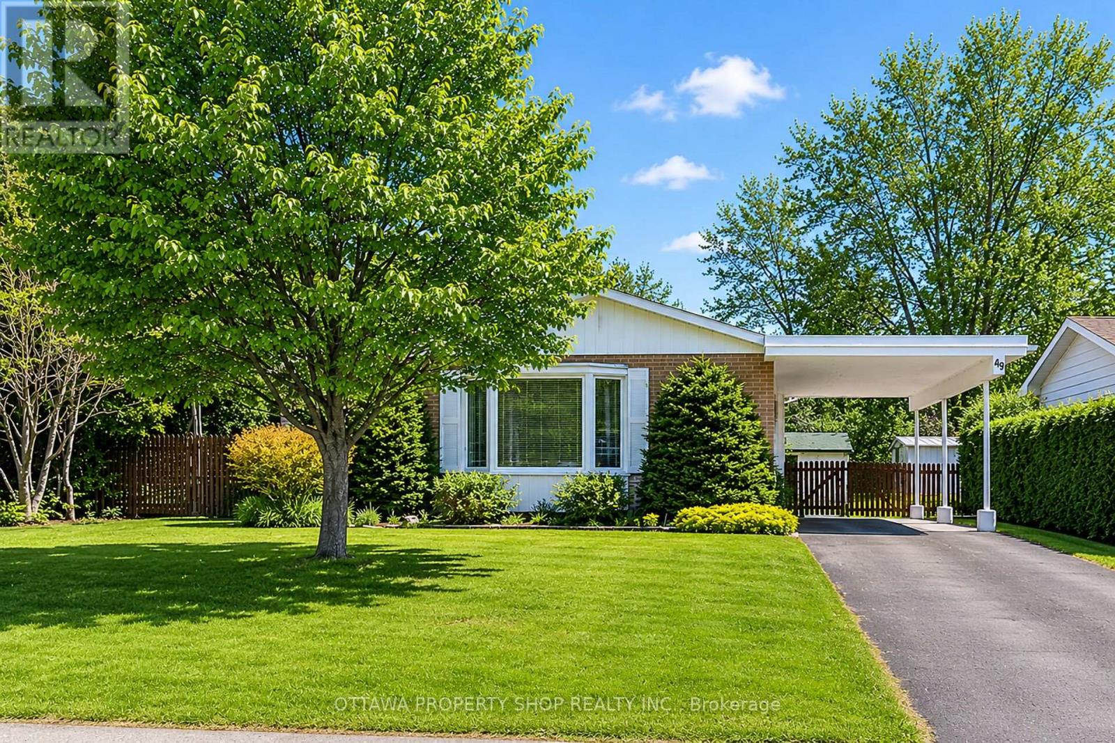 49 COUNTRY LANE - 1