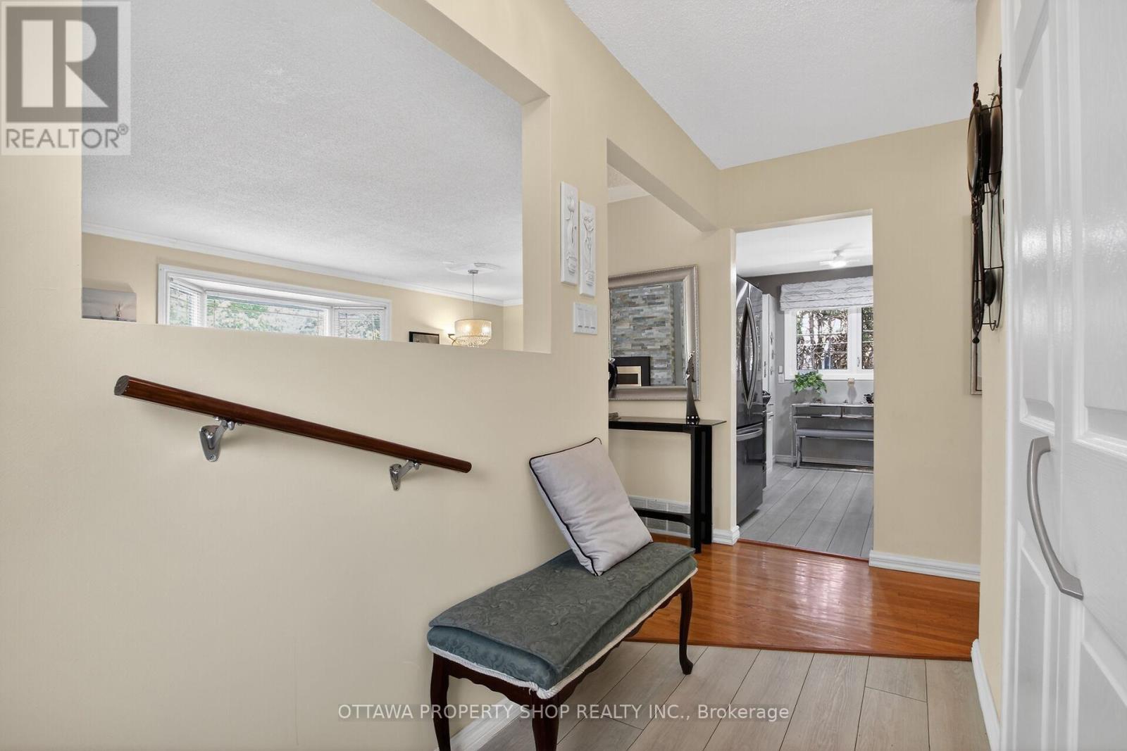 49 COUNTRY LANE - 5
