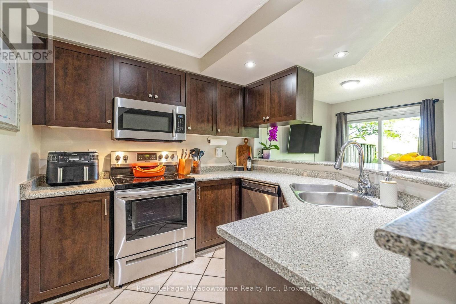 #40 2960 HEADON FOREST DRIVE - 14