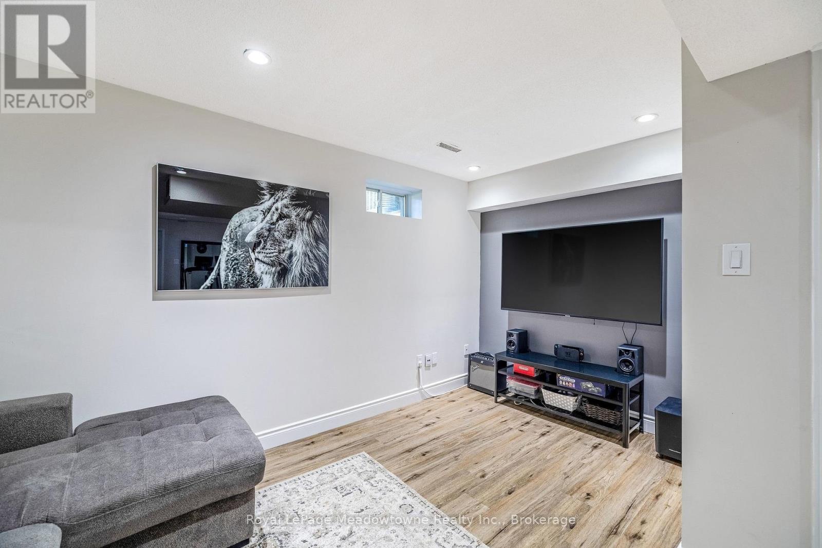 #40 2960 HEADON FOREST DRIVE - 30