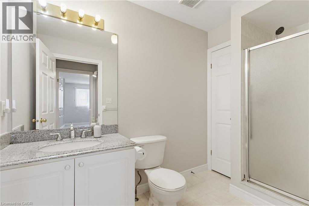34 GREENTRAIL Drive - 31