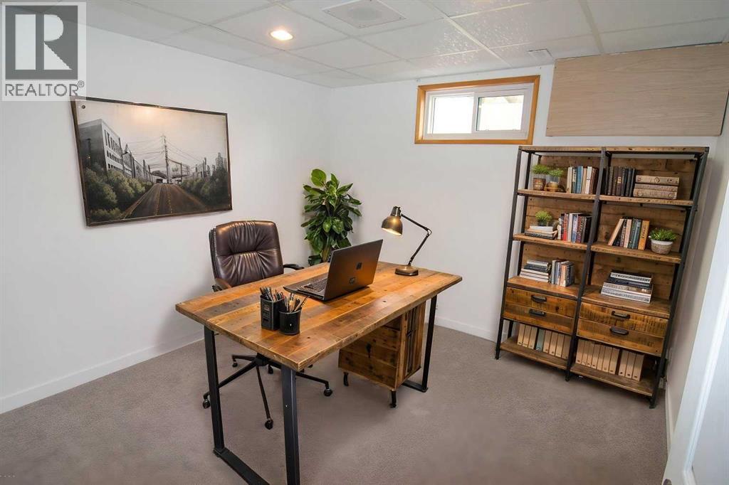 235 Avonburn Road SE - 27
