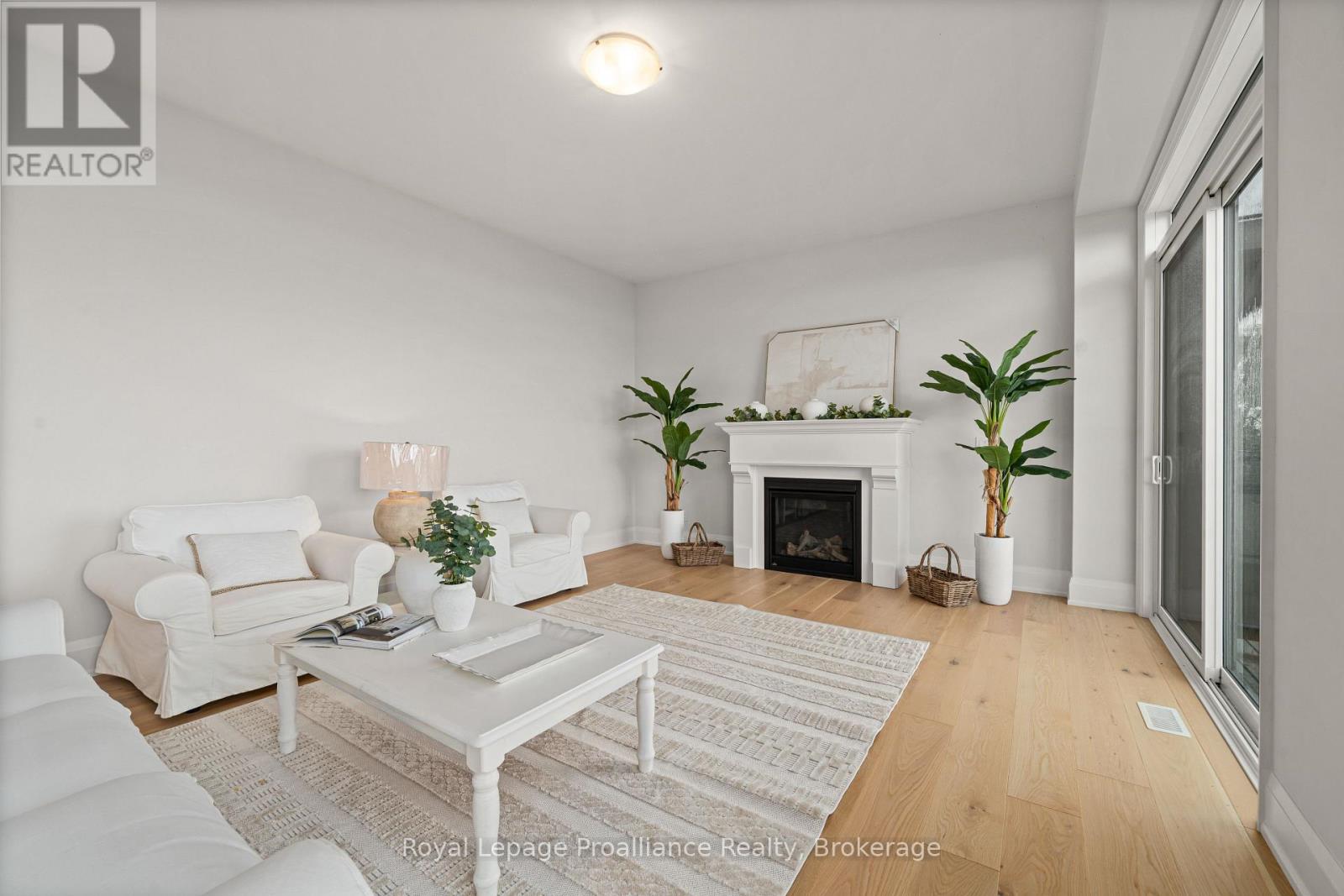 19 TWELVE TREES COURT - 17