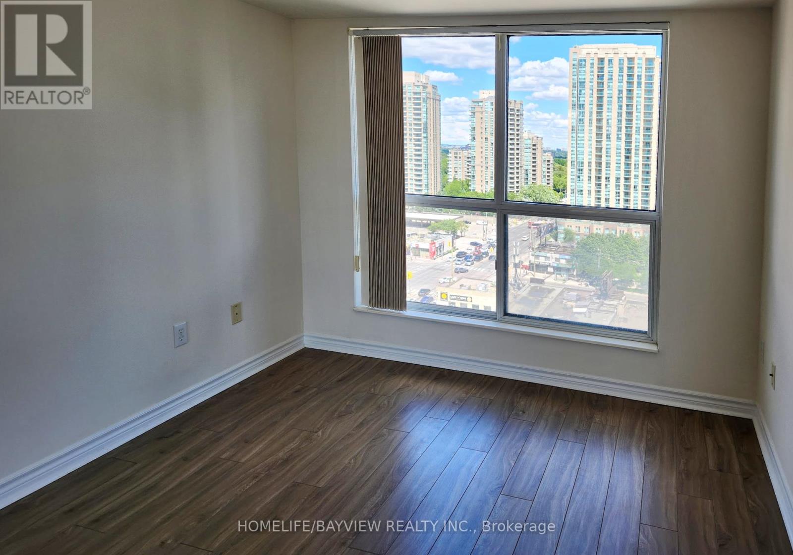 #1816 7 LORRAINE DRIVE - 10