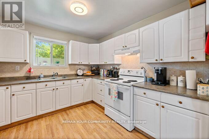 781 EDWARD STREET - 15