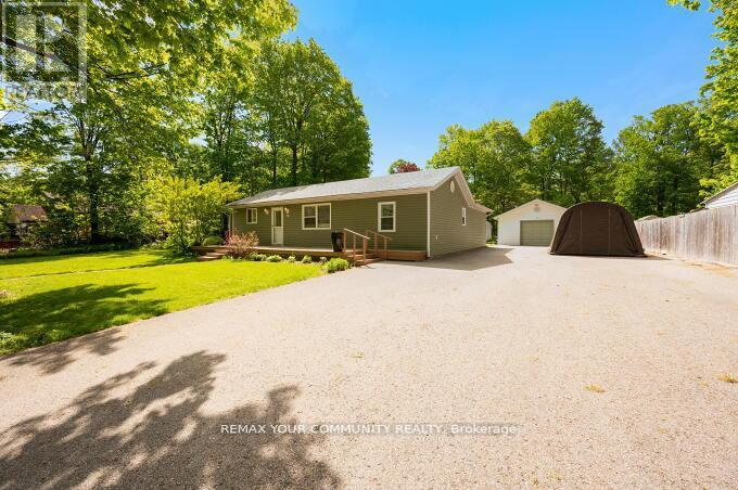 781 EDWARD STREET - 4