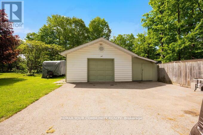 781 EDWARD STREET - 6