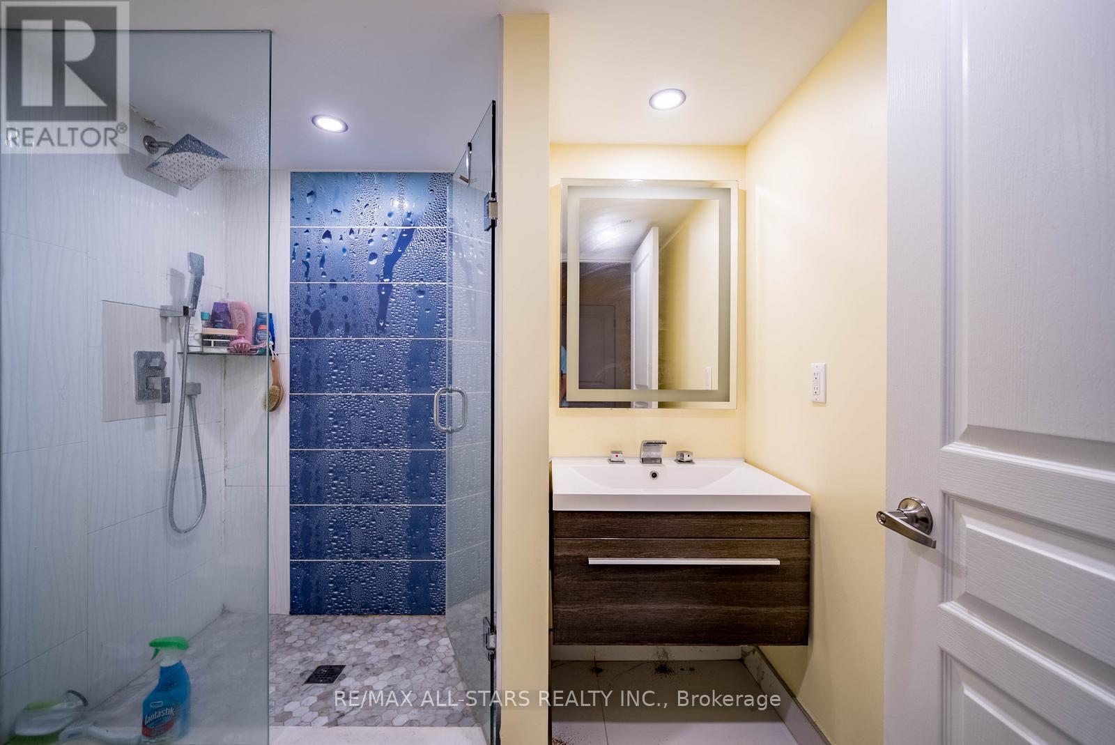 135 GLAD PARK AVENUE - 38