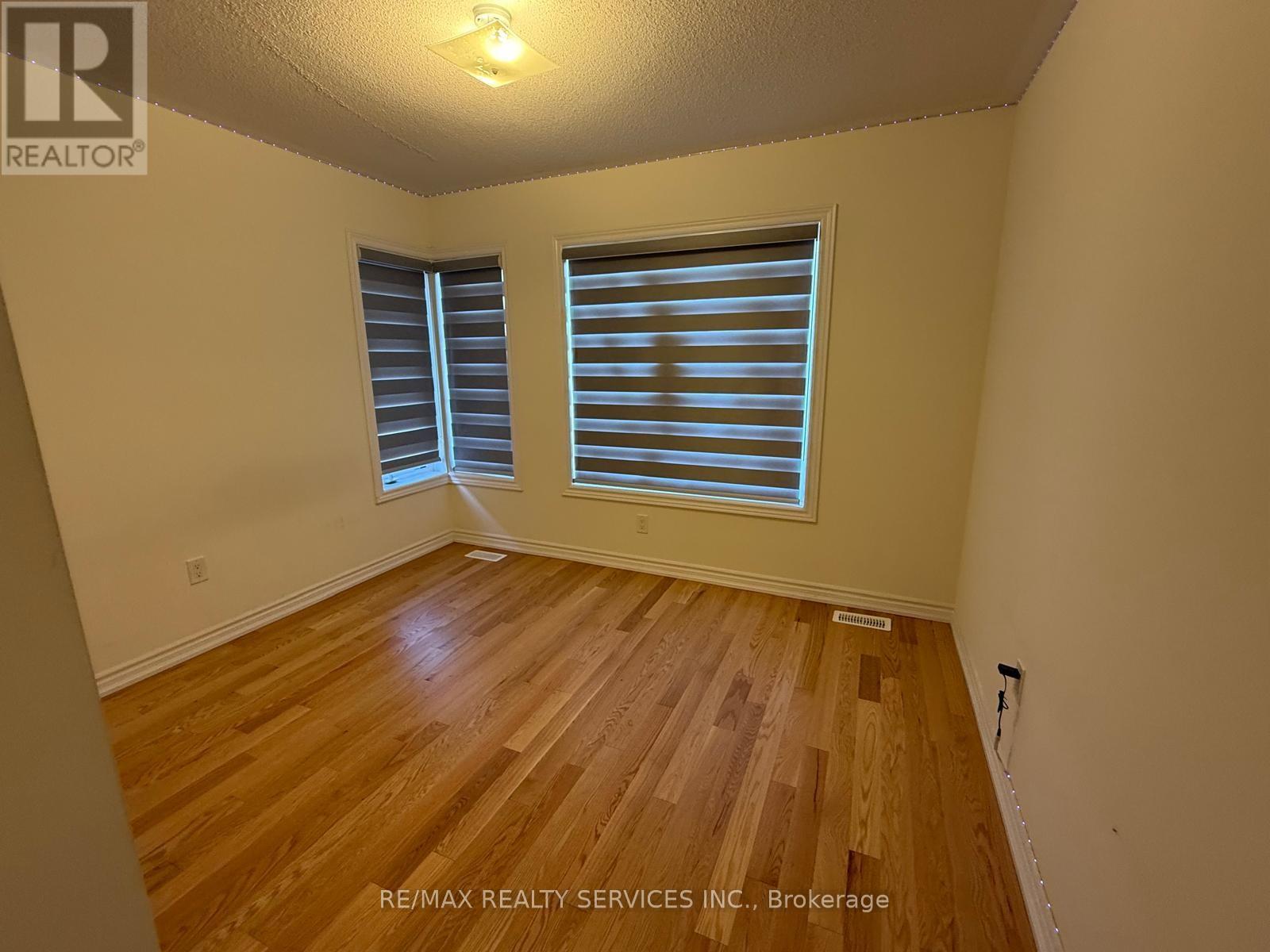 39 PRUDHOE TERRACE - 22