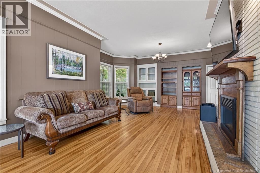 4202 Water Street - Image 16