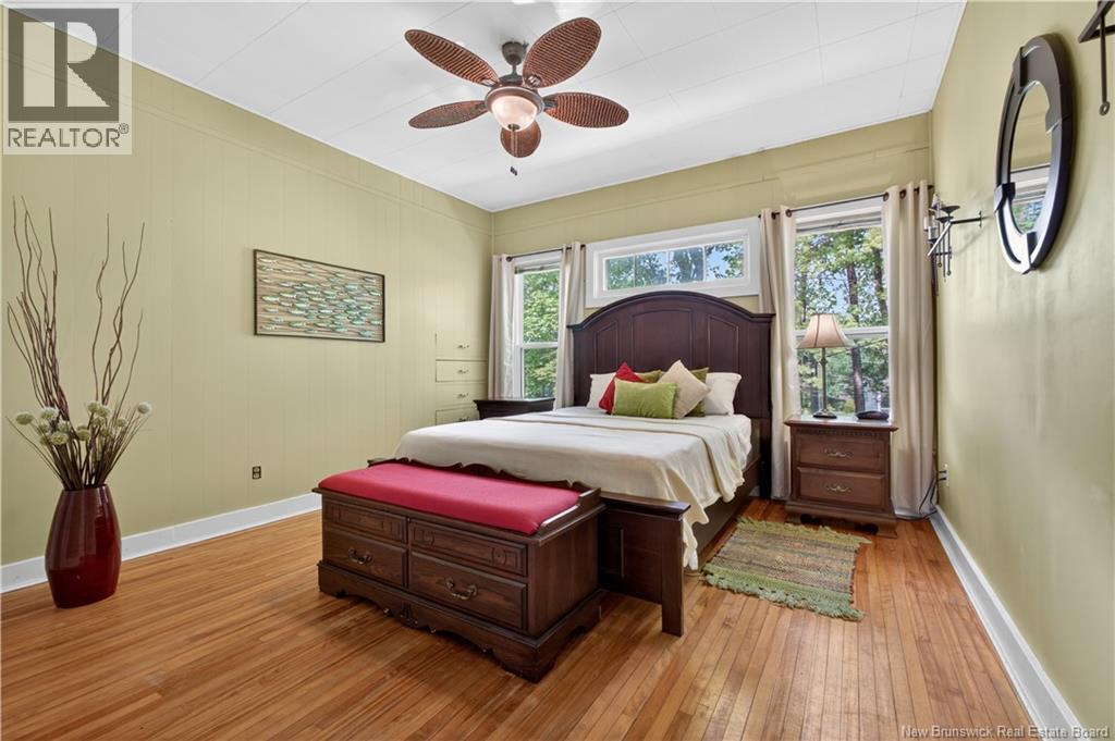 4202 Water Street - Image 27