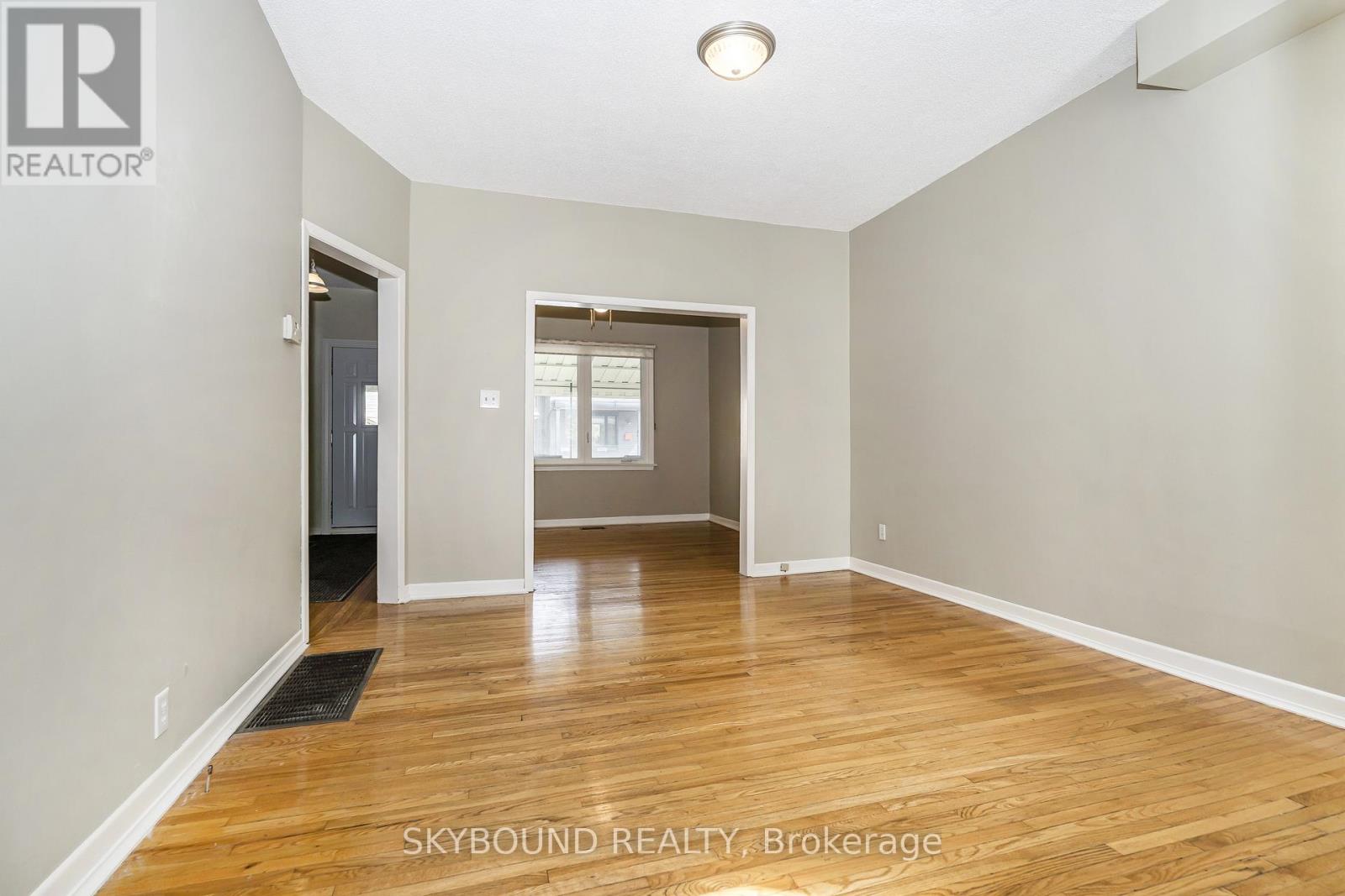 5 MANCHESTER AVENUE - 2