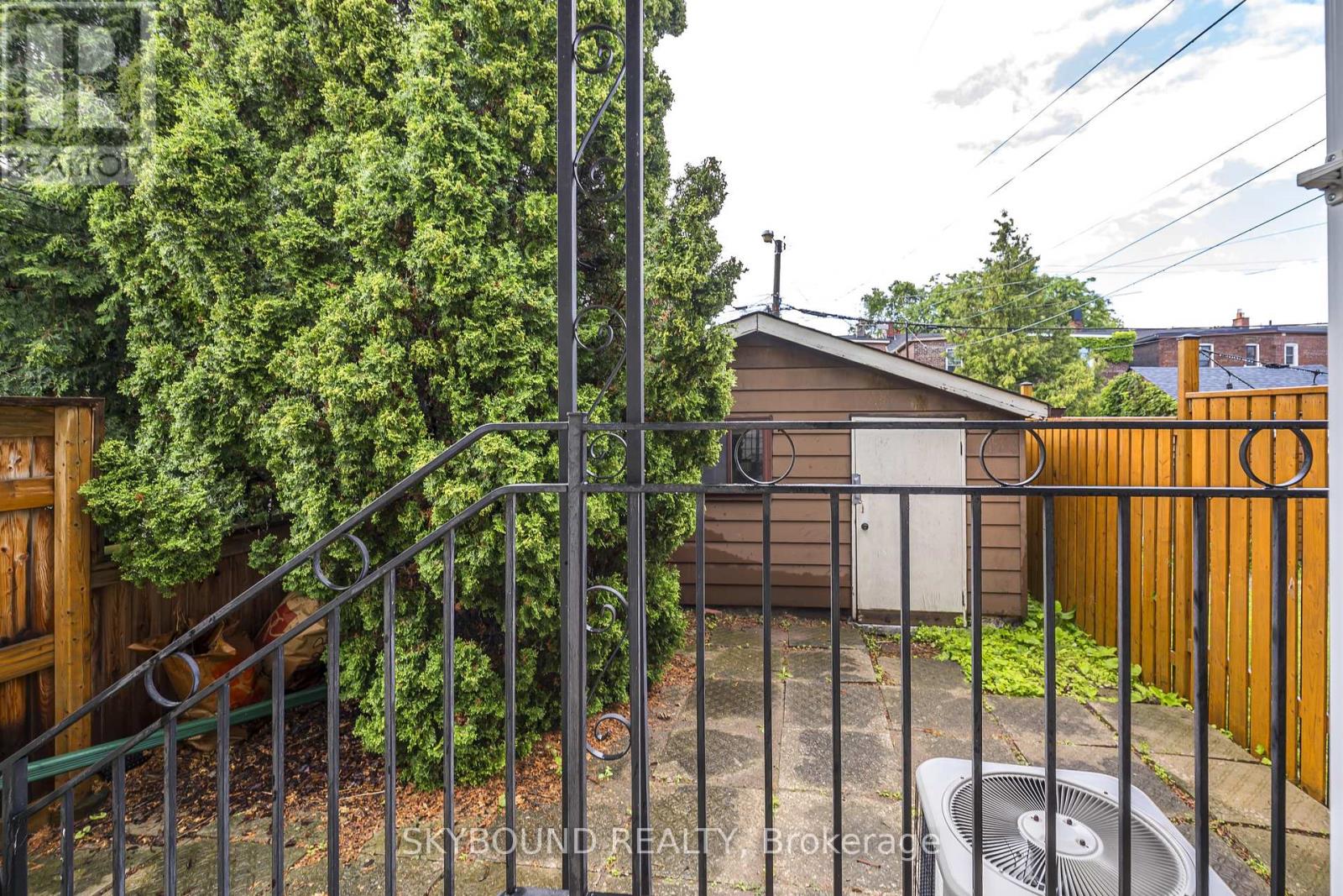 5 MANCHESTER AVENUE - 27